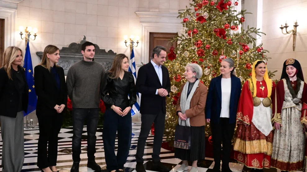 πρωθυπουργός χριστουγεννιάτικα κάλαντα